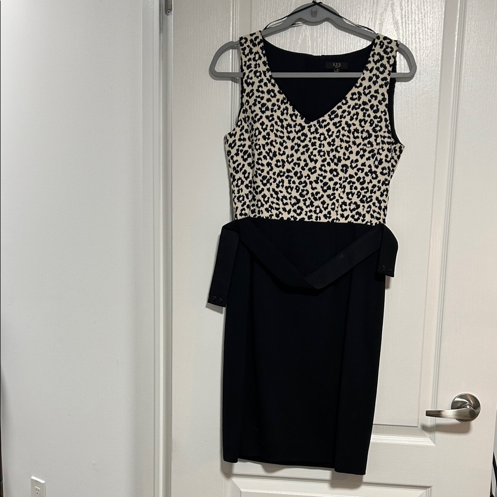 Elegant Black and Leopard Print Midi Dress